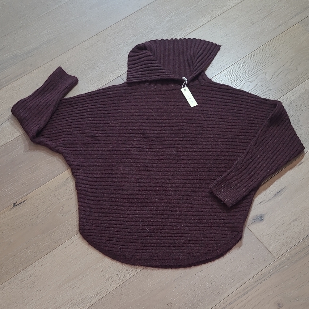 NWT Max Studio Sweater Women's sz XS Purple Mock Turtleneck Knit Sweater